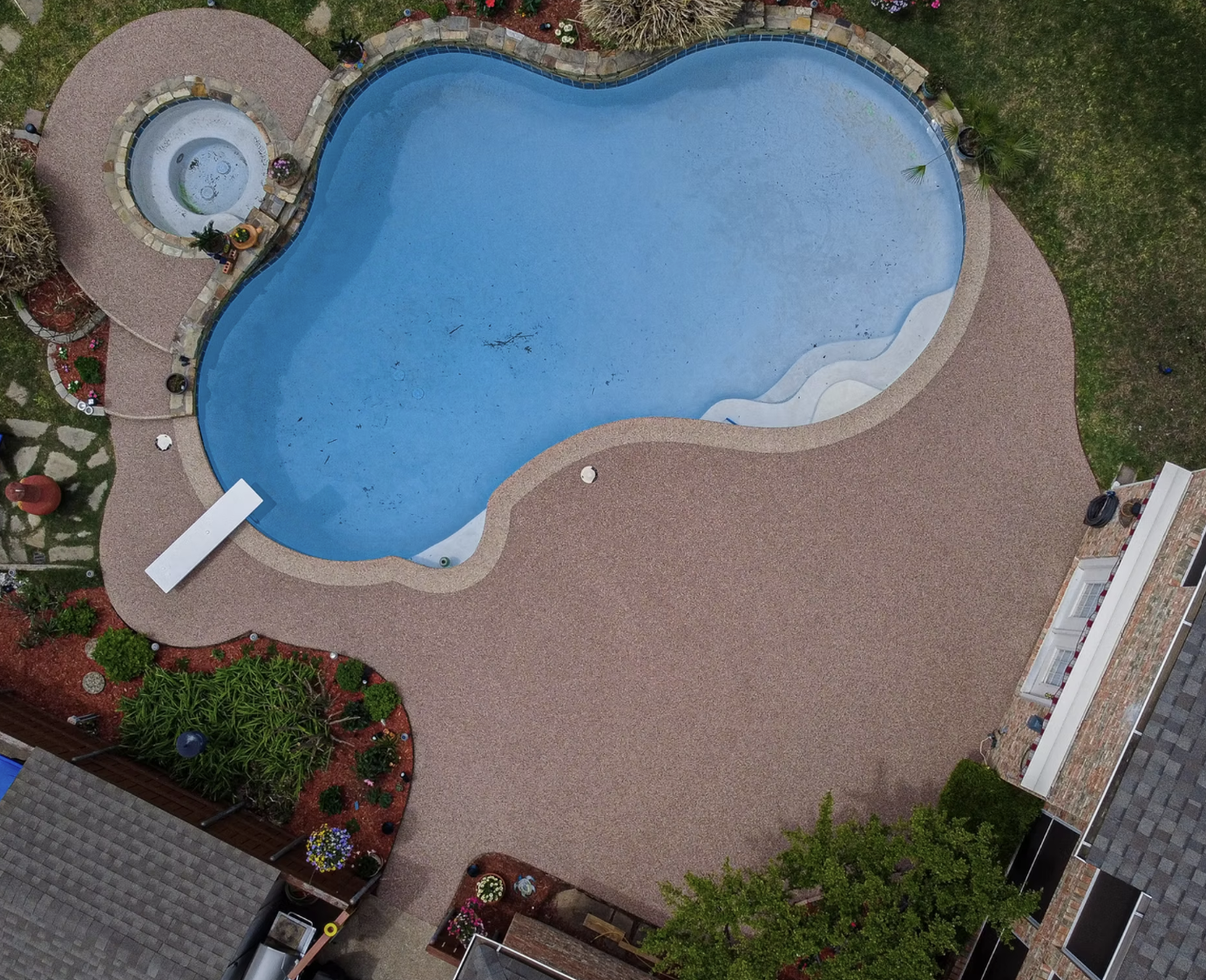 Poured rubber pool deck close up texture Fort Wayne Indianapolis